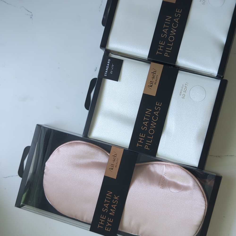 🆕 KITSCH Luxury Beauty SET- Satin Pillowcase x2 & Eye Mask Set
